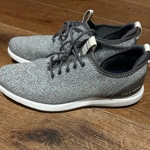 Men’s Cole Haan dress sneakers, gray, size 8 1/2